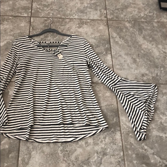 Top - Picture 6 of 6